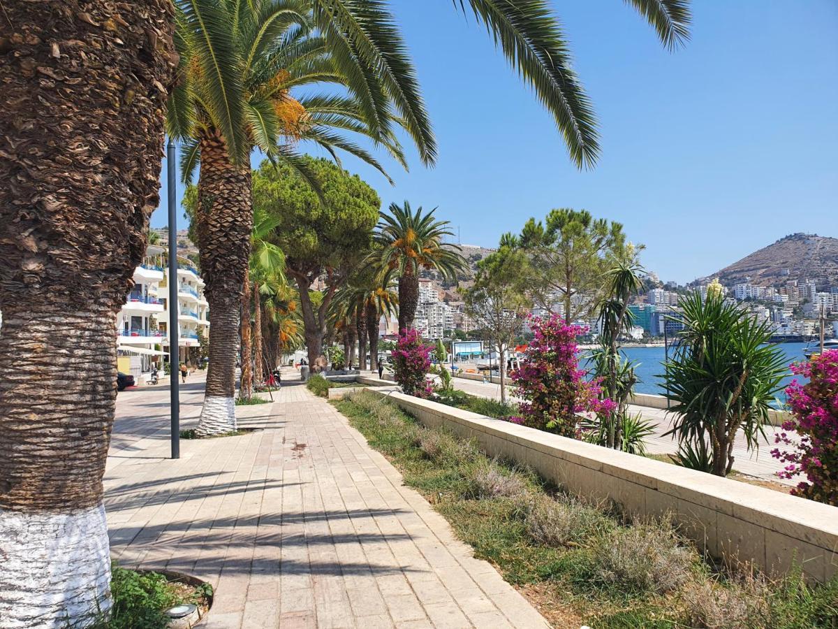 Villa Smeralda Sarandë 外观 照片