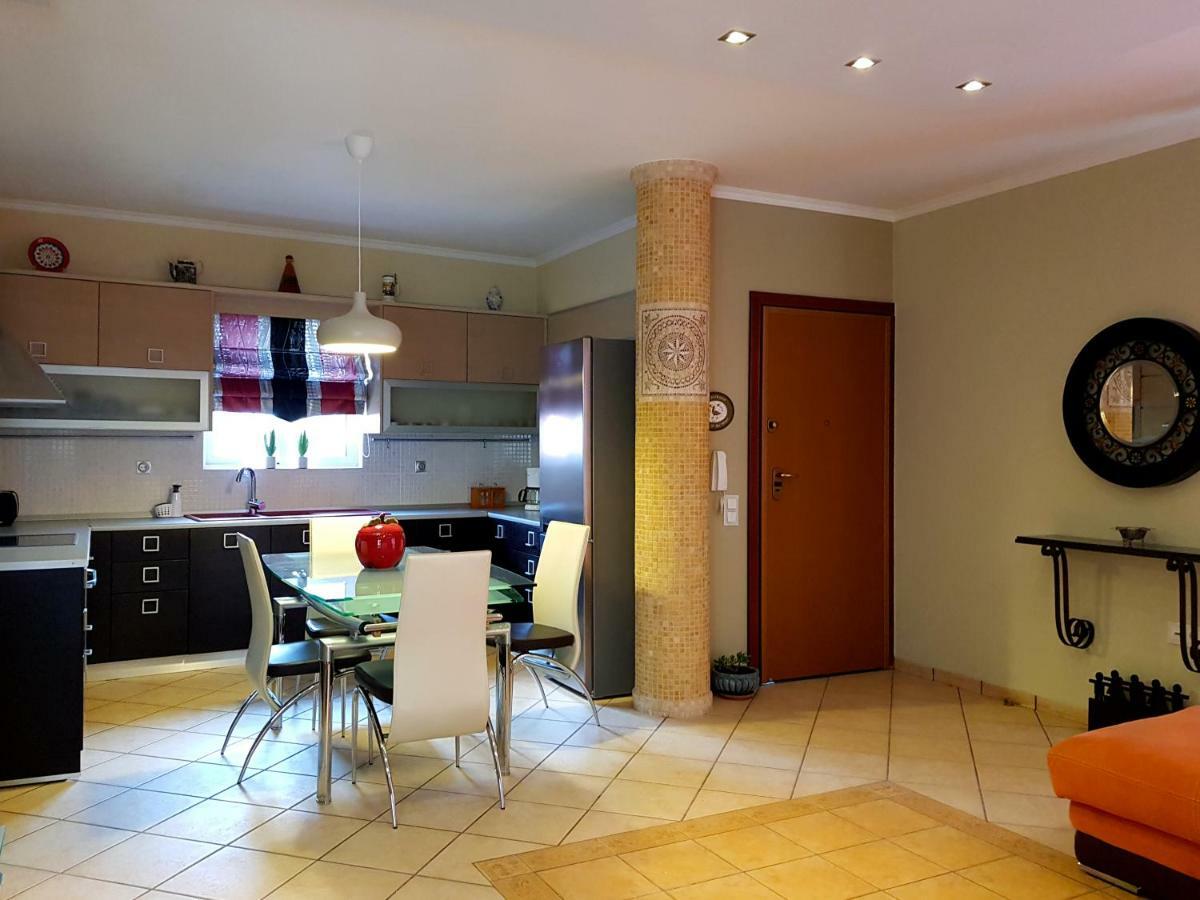 Villa Smeralda Sarandë 外观 照片